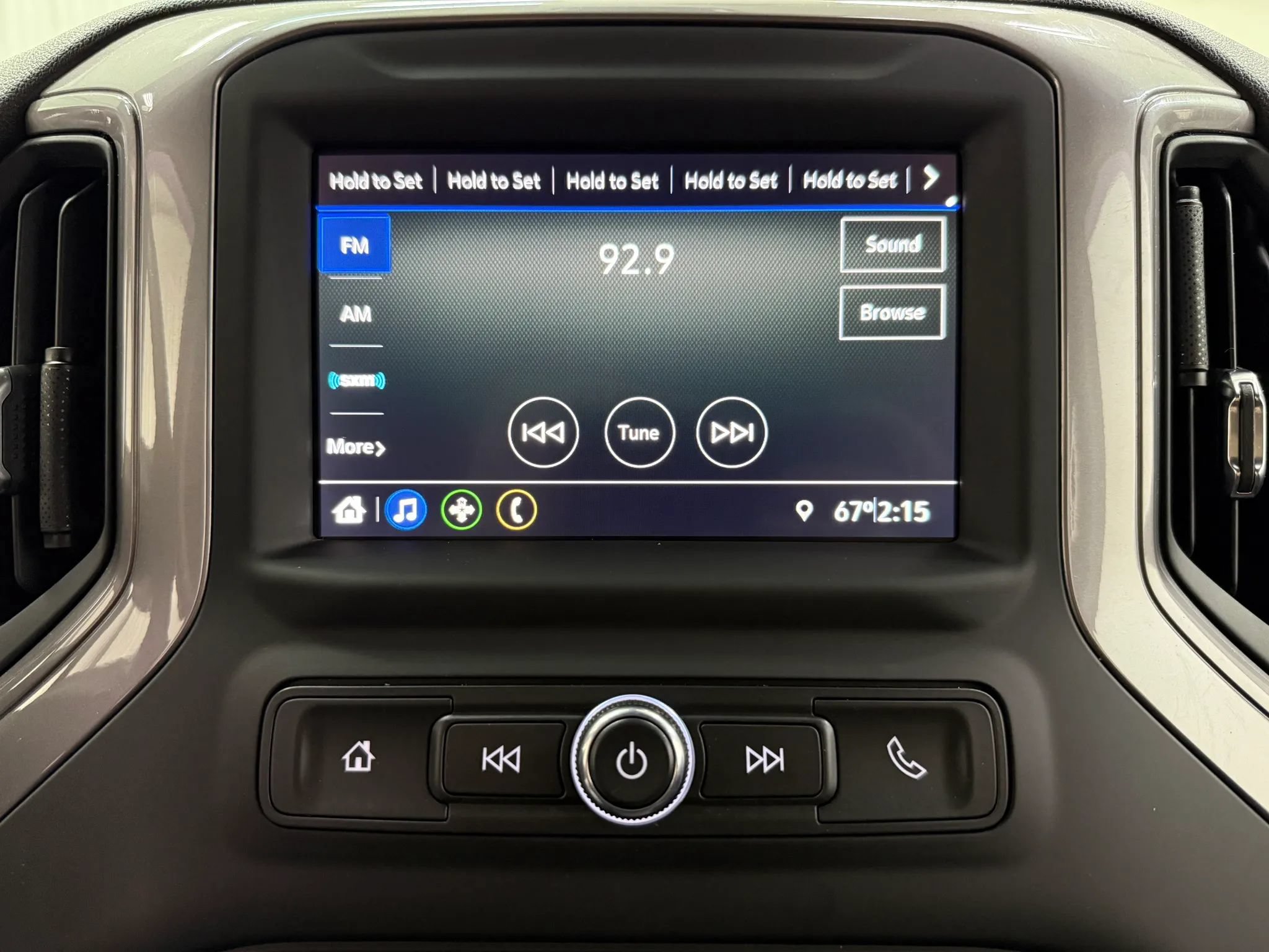 Used 2022 Chevrolet Silverado 1500 Custom w/ Safety Confidence Package AWD/4WD image 23