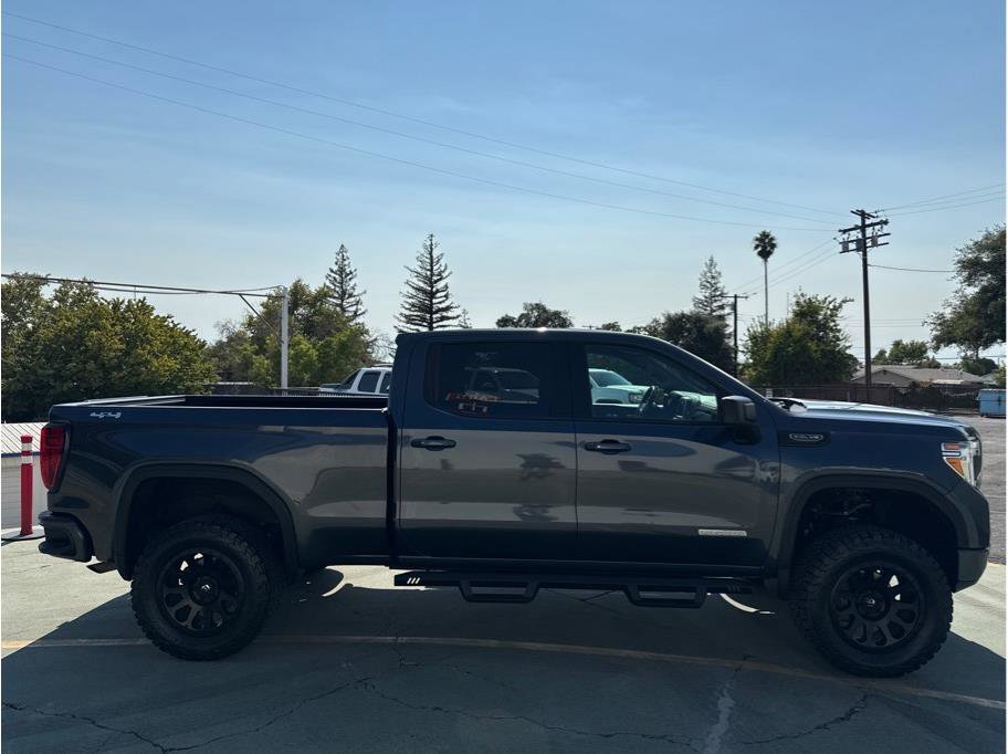Used 2021 GMC Sierra 1500 Elevation w/ Preferred Package image 4