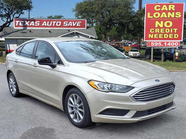 Used 2017 Ford Fusion SE FWD image 1
