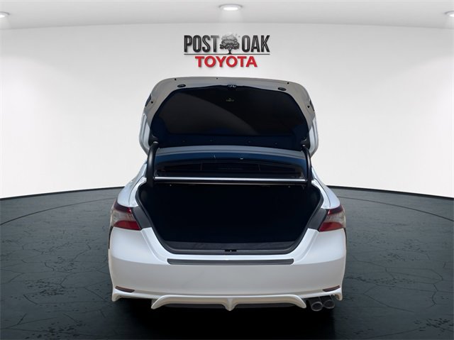 Used 2023 Toyota Camry SE image 14