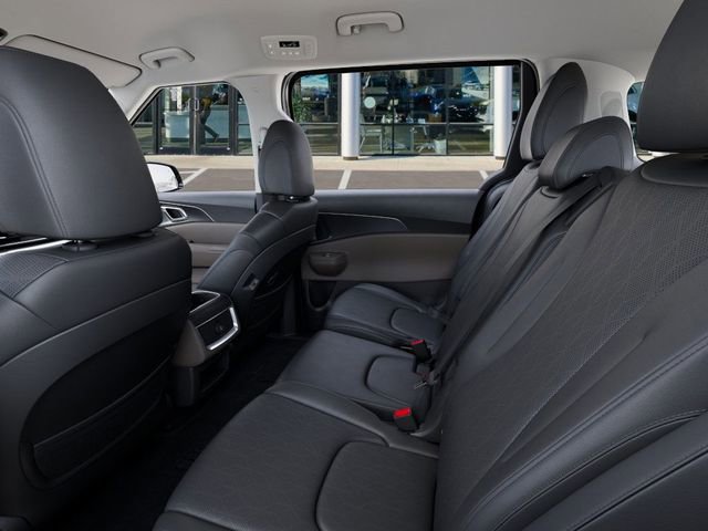 New 2026 Kia Carnival image 18