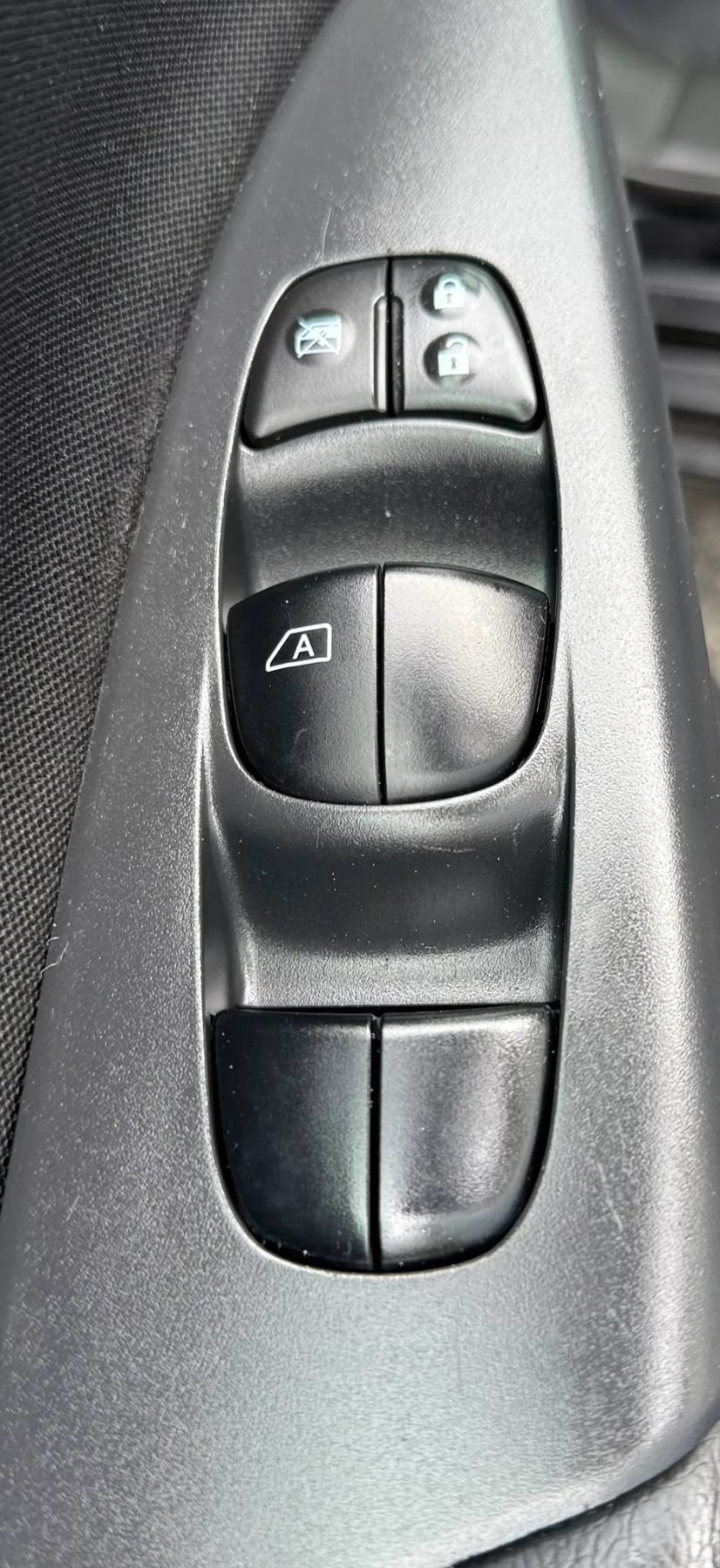 Used 2017 Nissan Sentra SV FWD image 22
