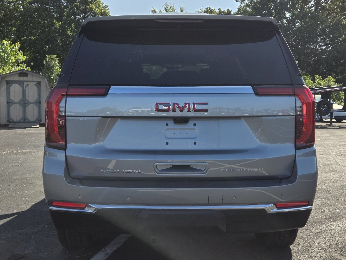 New 2026 GMC Yukon XL Elevation w/ Elevation Premium Package AWD/4WD image 19