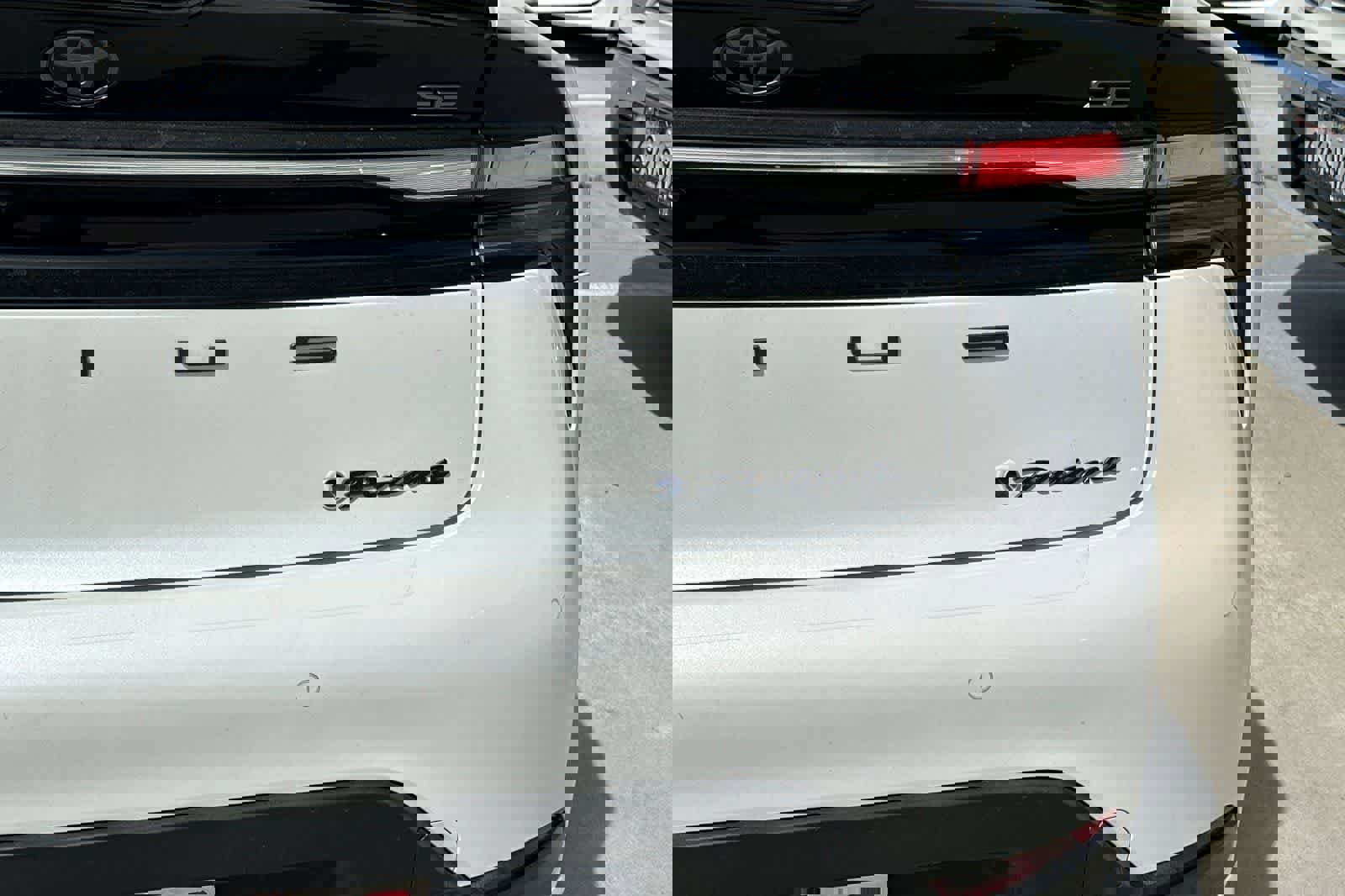 Used 2024 Toyota Prius Prime SE image 13