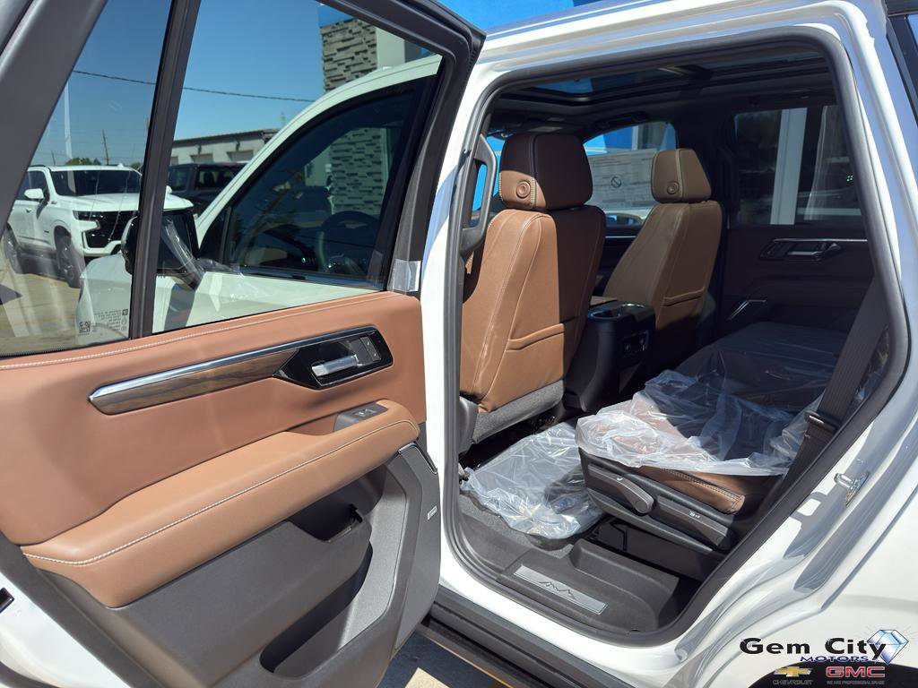 New 2025 Chevrolet Tahoe High Country image 13