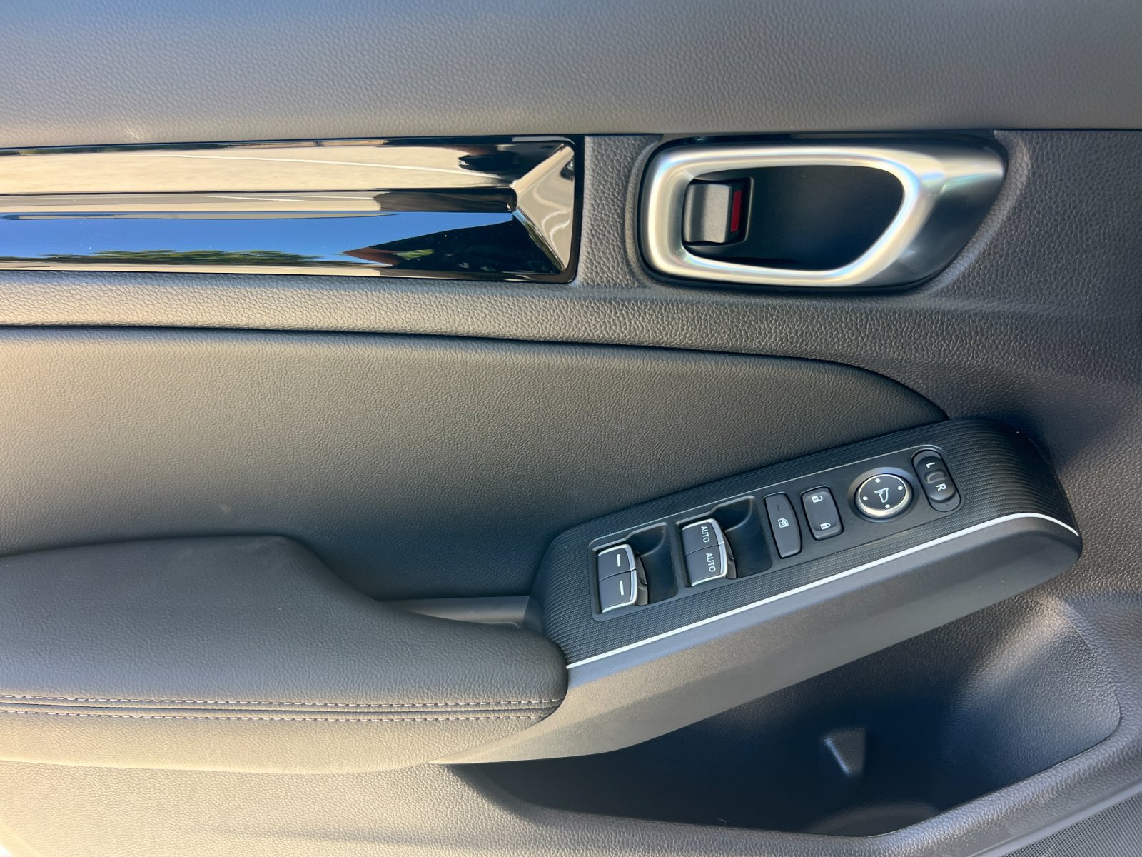New 2026 Honda Civic Sport Touring image 11