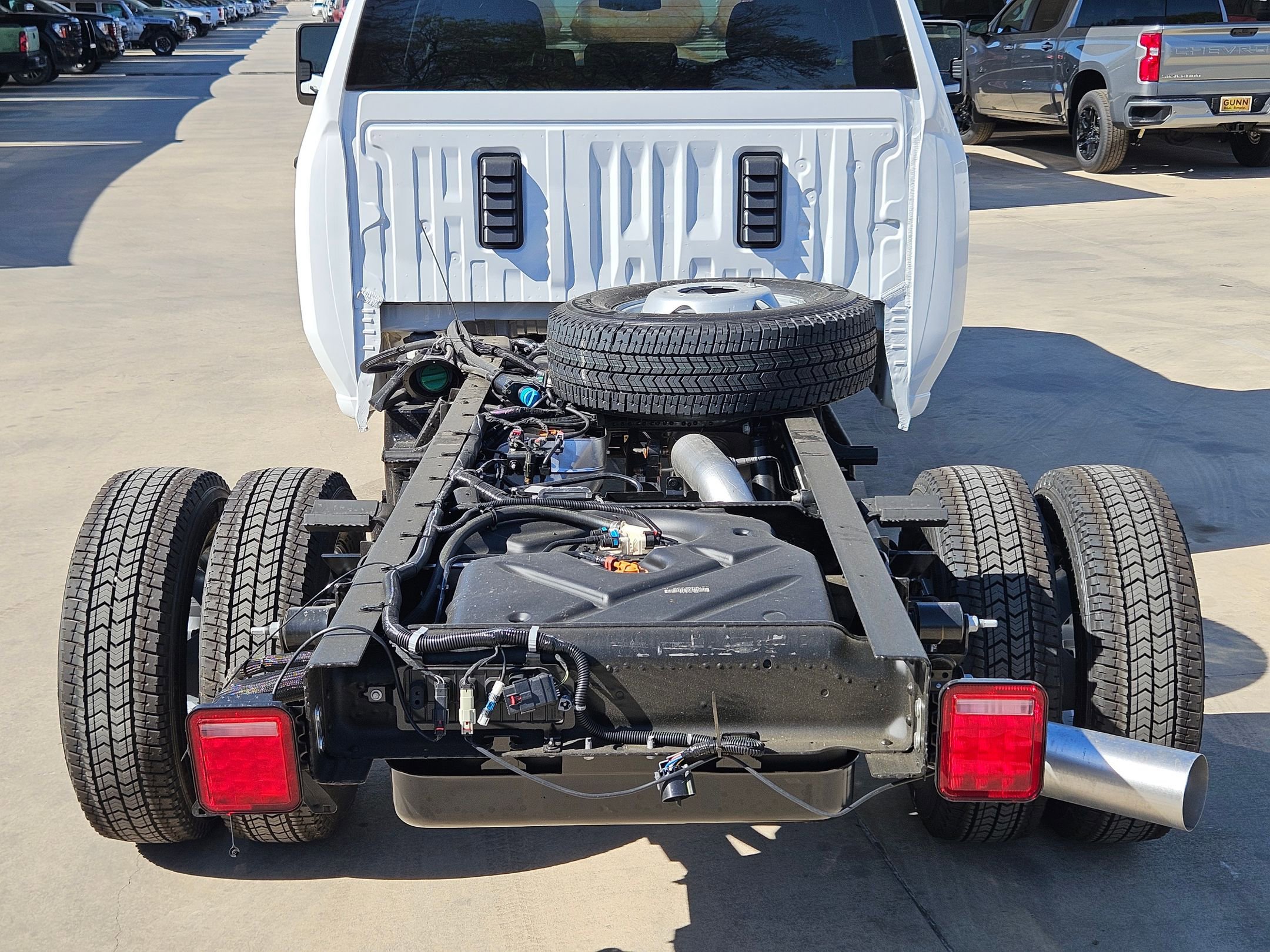 New 2026 GMC Sierra 3500 Pro w/ Convenience Package image 23