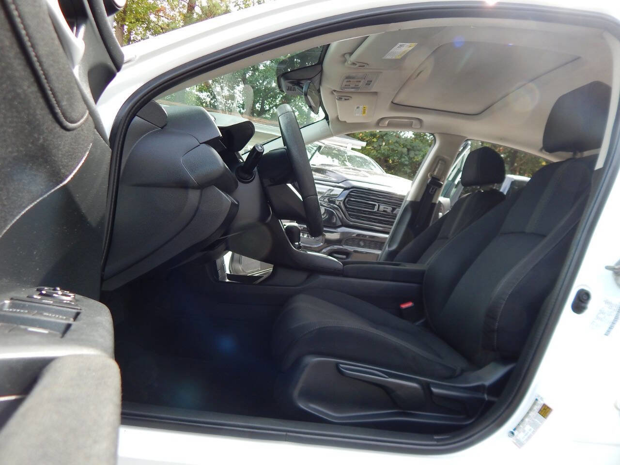 Used 2018 Honda Civic EX image 25