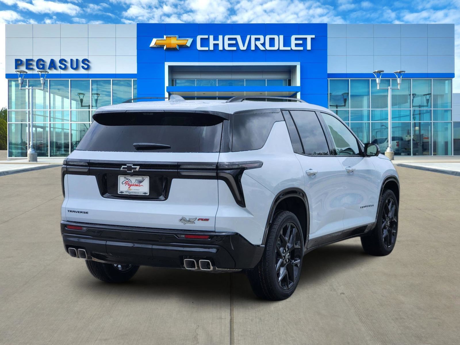 New 2026 Chevrolet Traverse RS FWD image 5