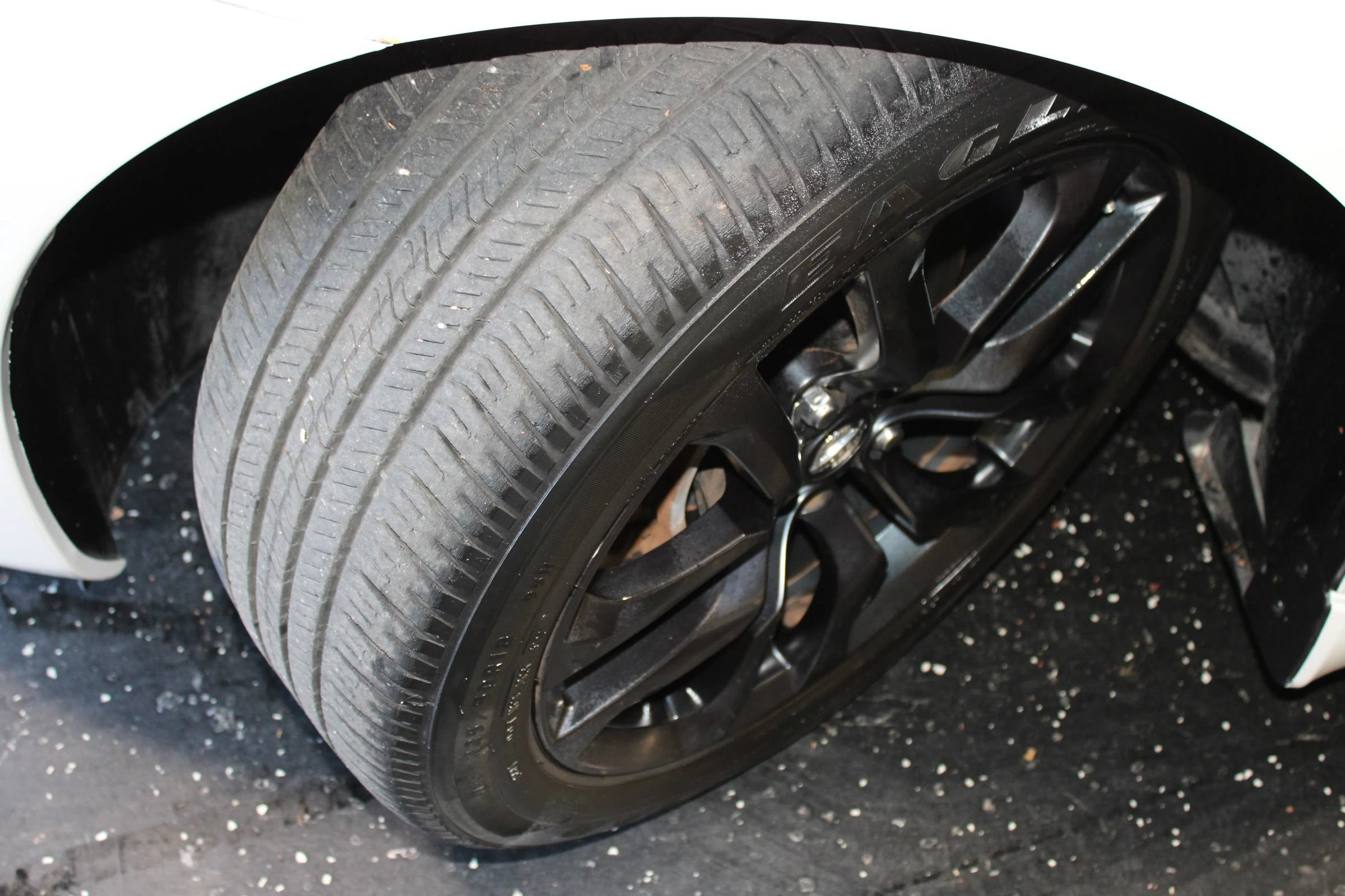 Used 2015 Nissan 370Z Coupe w/ Aerodynamics Package RWD image 28