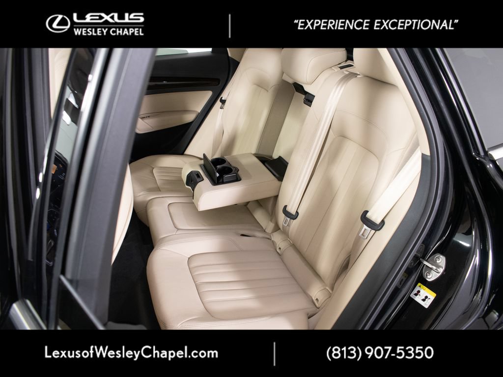 Used 2019 Audi Q5 2.0T Premium w/ Convenience Package AWD/4WD image 22