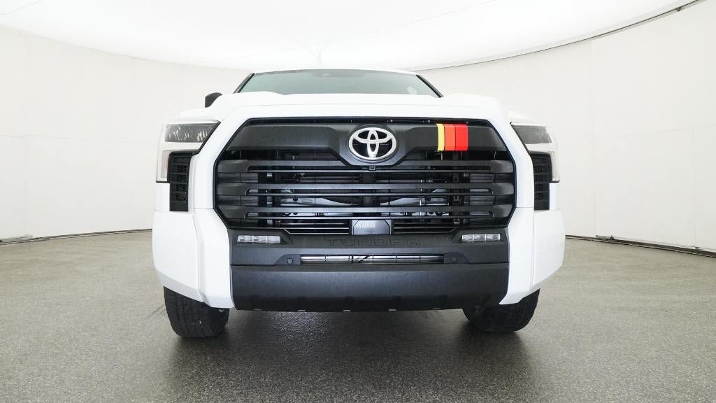 New 2026 Toyota Tundra SR5 AWD/4WD image 31