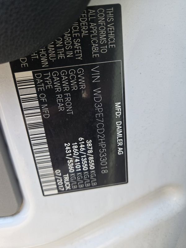 Used 2017 Mercedes-Benz Sprinter 2500 image 23
