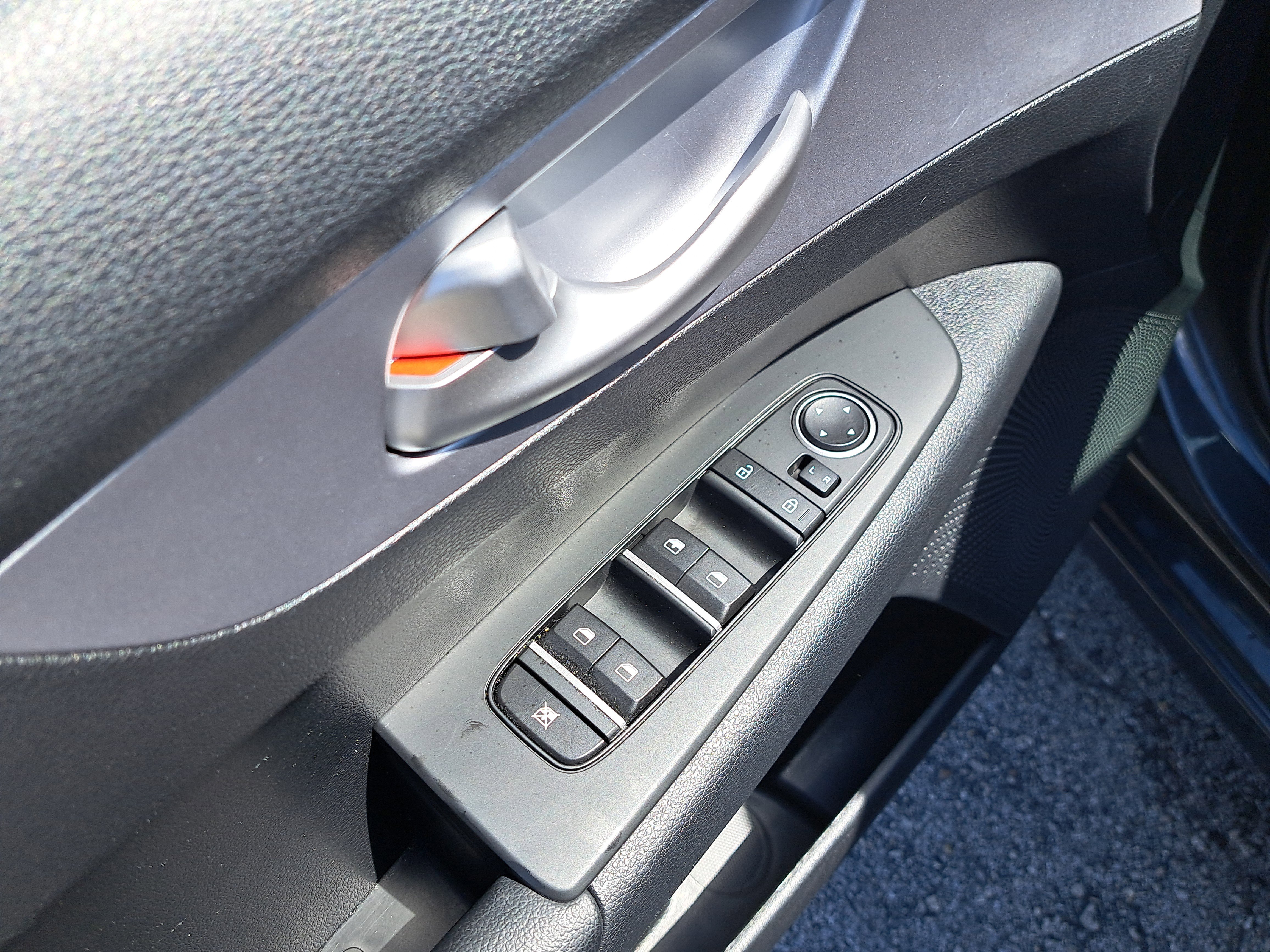 Used 2024 Kia Forte LXS image 14