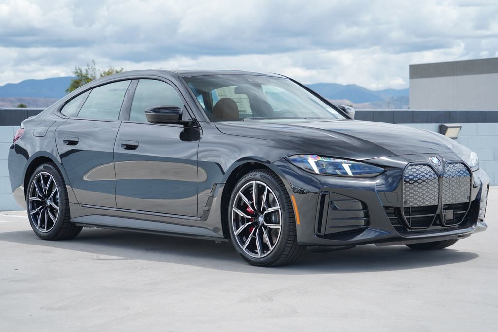 New 2026 BMW i4 xDrive40i w/ M Sport Package AWD/4WD image 3