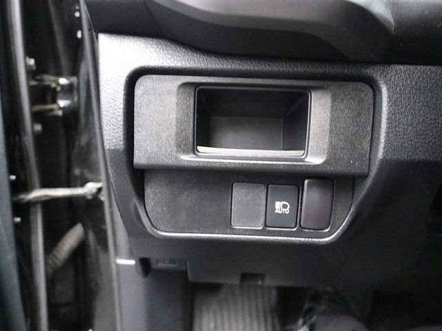 Used 2018 Toyota Tacoma SR5 image 25