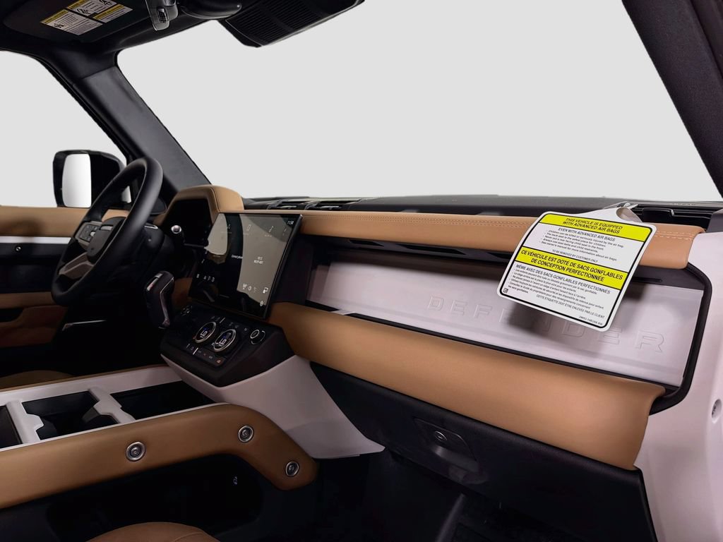 New 2026 Land Rover Defender 110 X-Dynamic SE AWD/4WD image 31