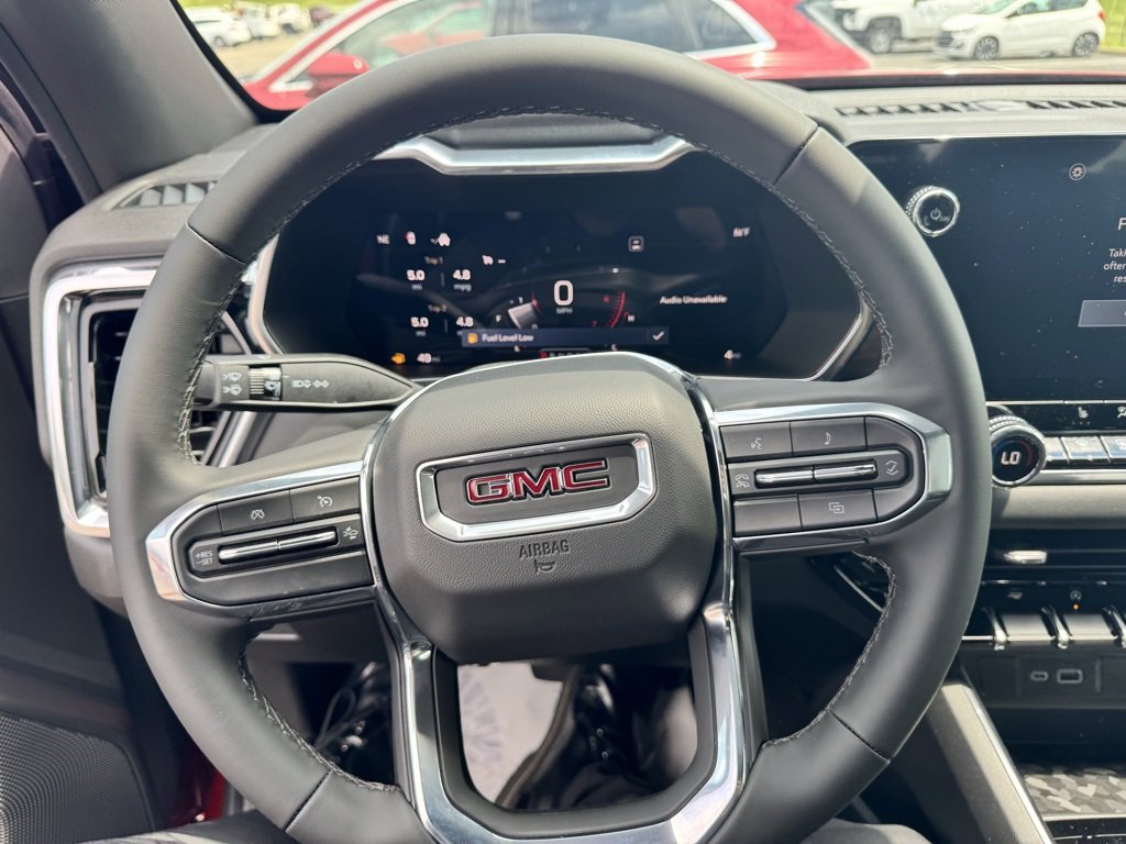 New 2025 GMC Canyon Elevation w/ Convenience Package image 17