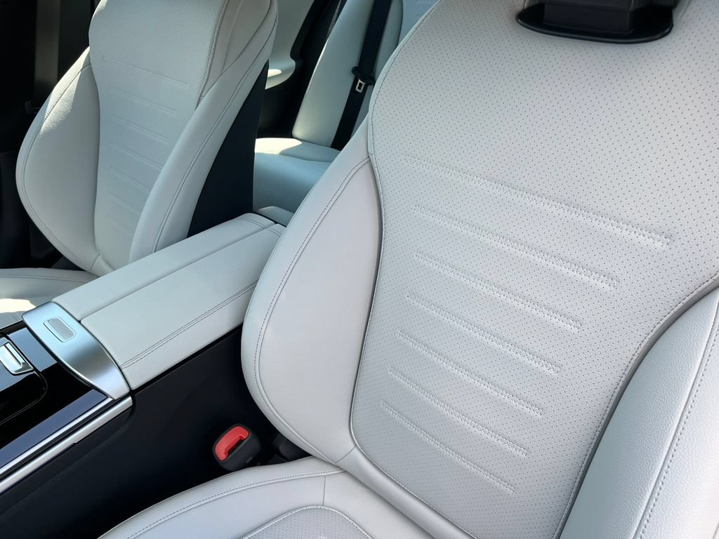 New 2026 Mercedes-Benz C 300 4MATIC Sedan image 13