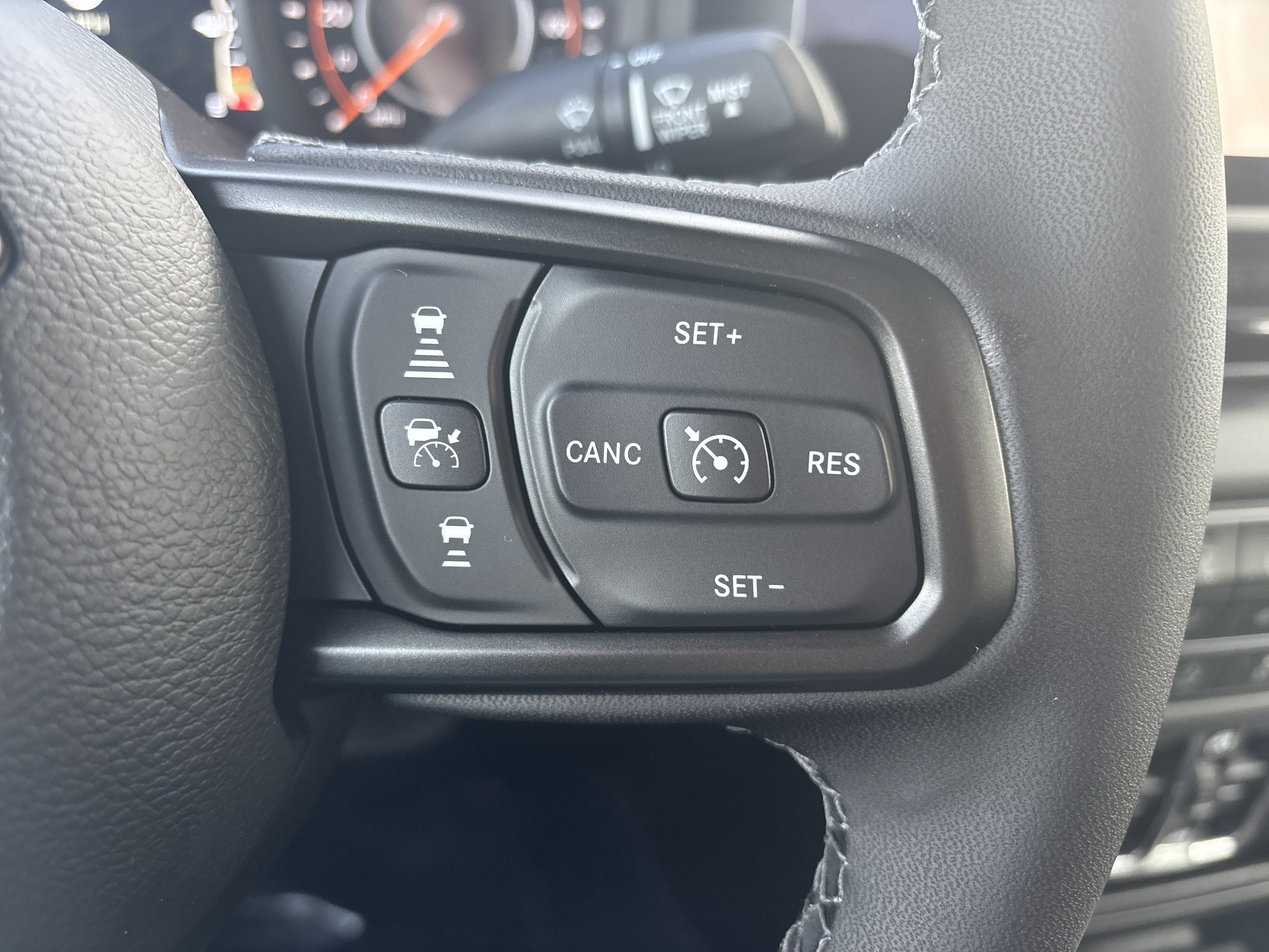 New 2026 Jeep Gladiator Sport AWD/4WD image 23