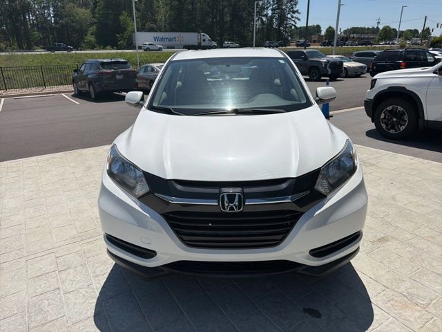 Used 2018 Honda HR-V LX image 8