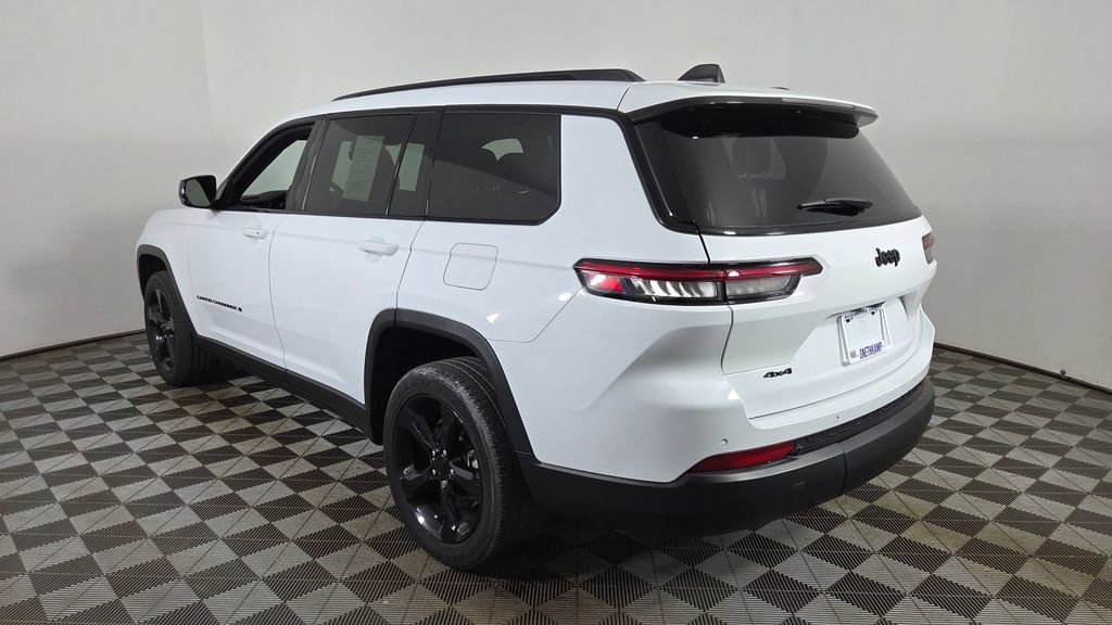 Used 2023 Jeep Grand Cherokee L Laredo AWD/4WD image 7