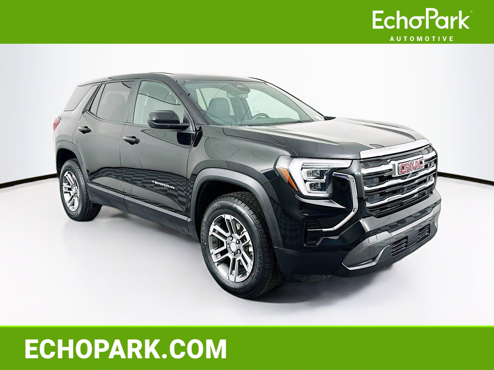 Used 2025 GMC Terrain Elevation image 1