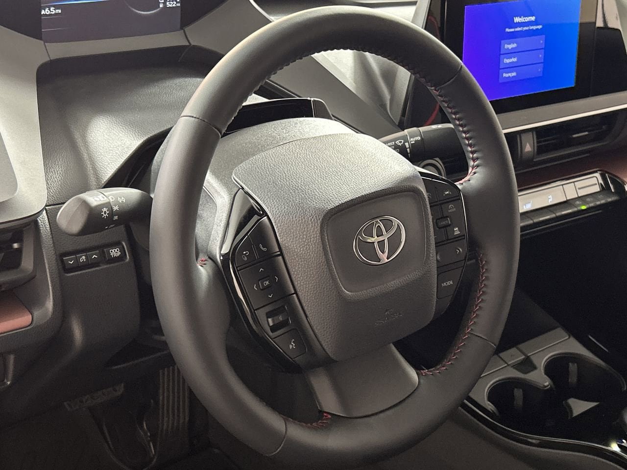 New 2026 Toyota Prius Plug-In Hybrid FWD image 13