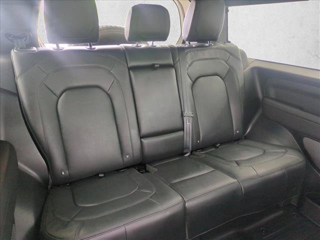 Used 2024 Land Rover Defender 90 S AWD/4WD image 23