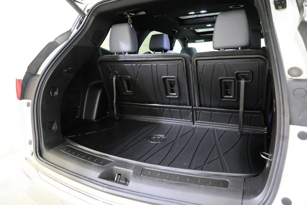 Certified 2022 Buick Enclave Essence w/ Experience Buick Package AWD/4WD image 19