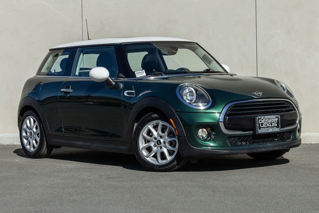 Used 2019 MINI Cooper 2-Door Hardtop image 16