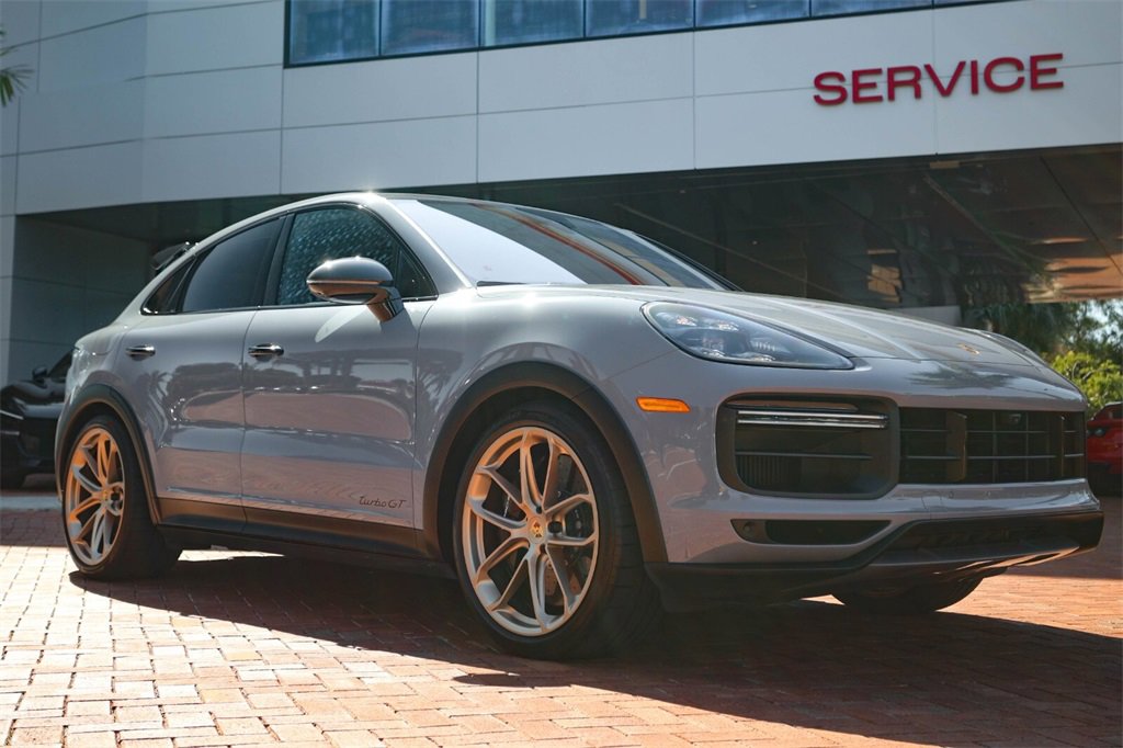Used 2023 Porsche Cayenne Turbo GT image 23