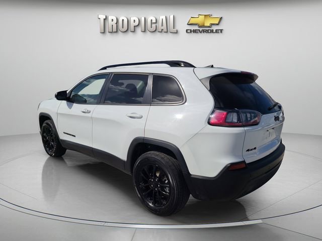 Used 2023 Jeep Cherokee Altitude Lux image 3