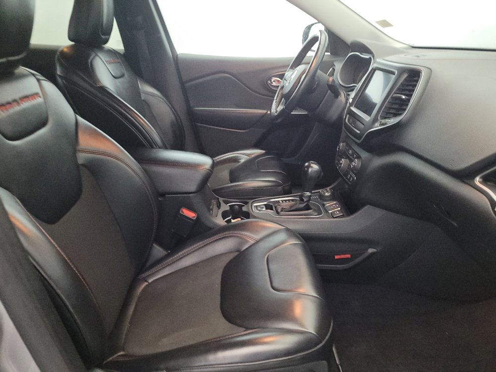 Used 2019 Jeep Cherokee Trailhawk w/ Comfort/Convenience Group image 21