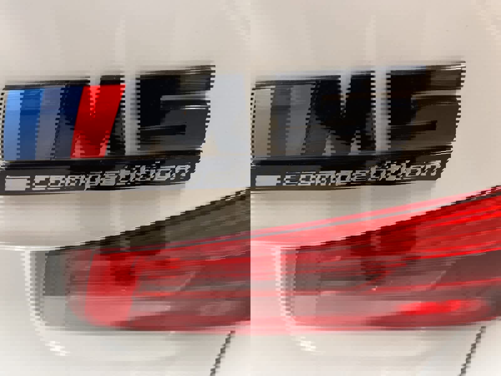 Used 2019 BMW M5 w/ Executive Package image 34