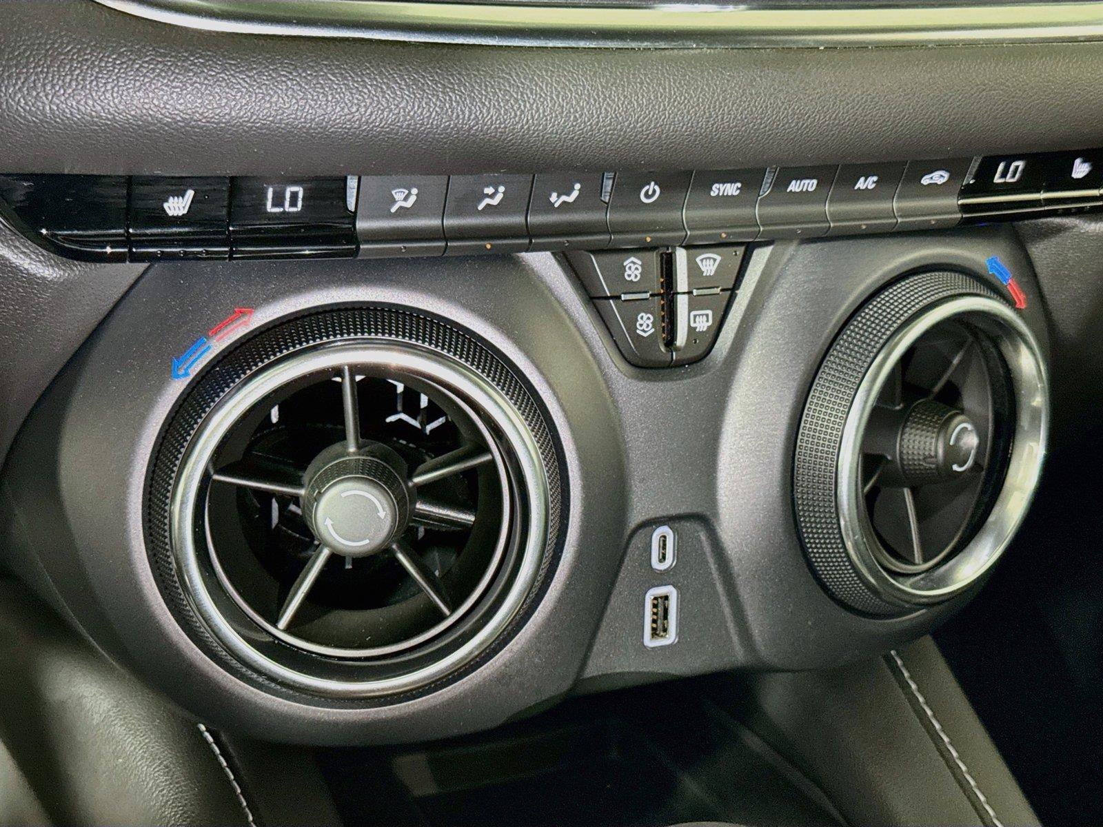 Certified 2024 Chevrolet Blazer LT w/ Convenience Package FWD image 14