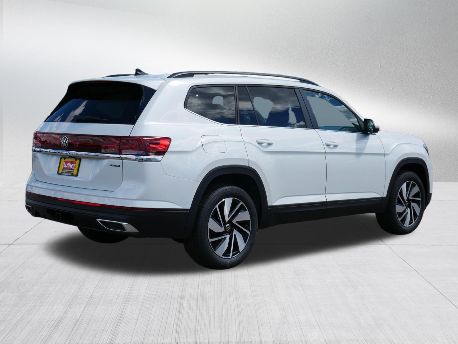 New 2026 Volkswagen Atlas SE AWD/4WD image 3