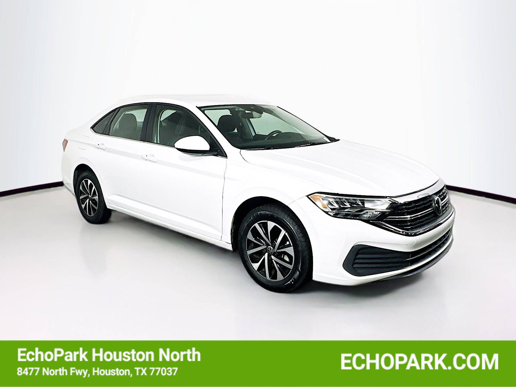 Used 2024 Volkswagen Jetta S image 1