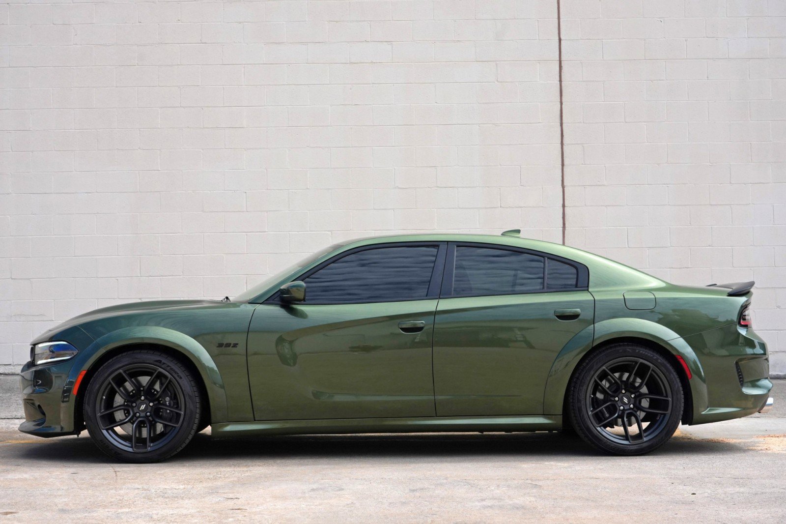 Used 2020 Dodge Charger Scat Pack RWD image 8
