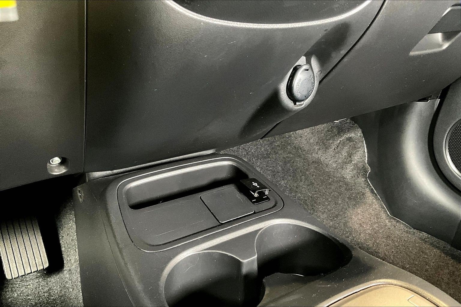 Used 2024 Mitsubishi Mirage ES FWD image 16
