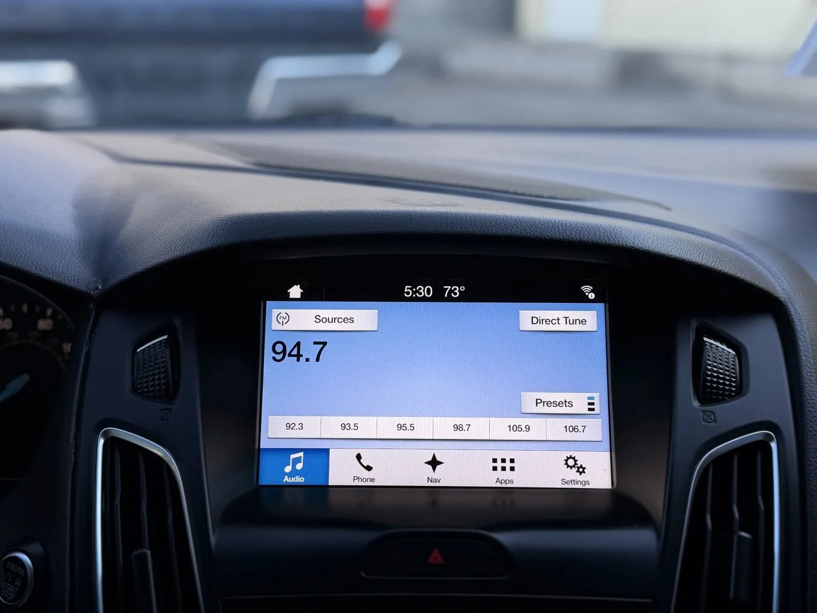 Used 2018 Ford Focus Titanium FWD image 35