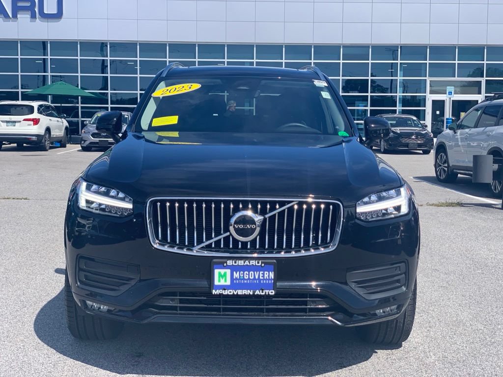 Used 2023 Volvo XC90 B5 Core w/ Protection Package Premier AWD/4WD image 2