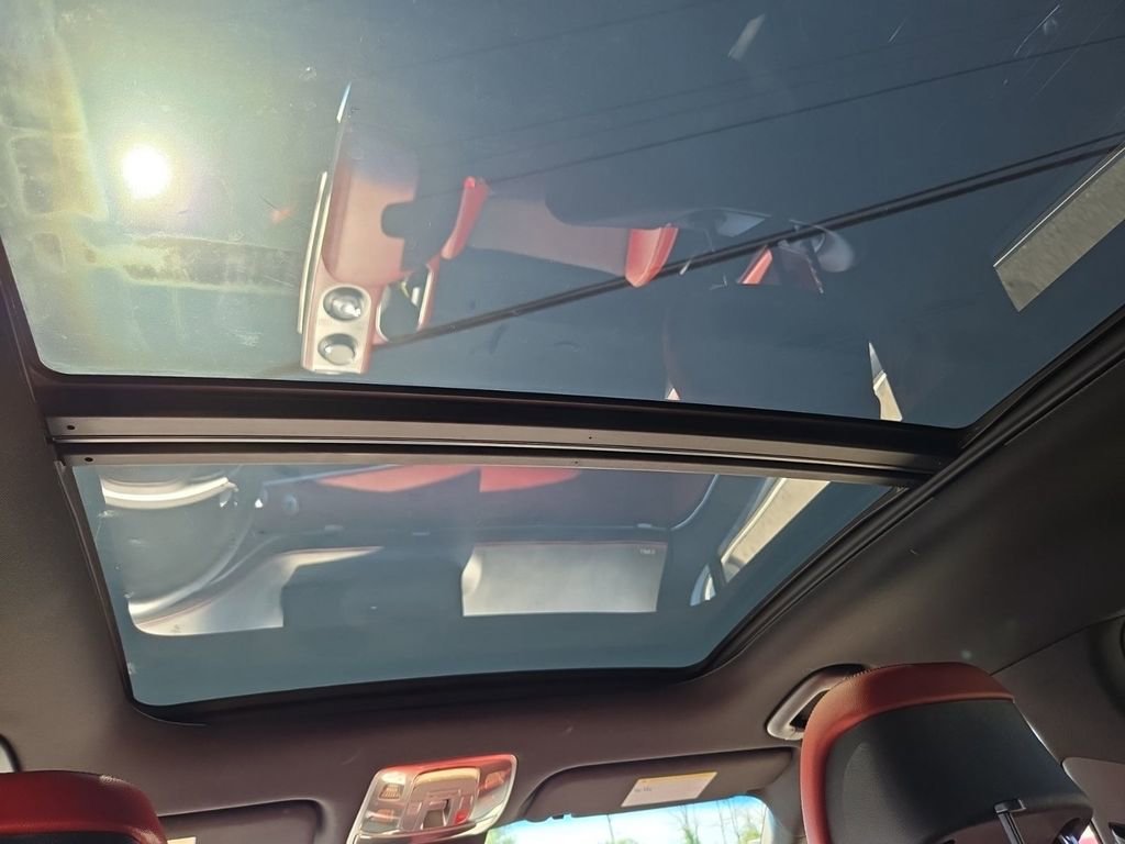 Used 2023 Genesis GV70 2.5T w/ Sport Prestige Package image 14