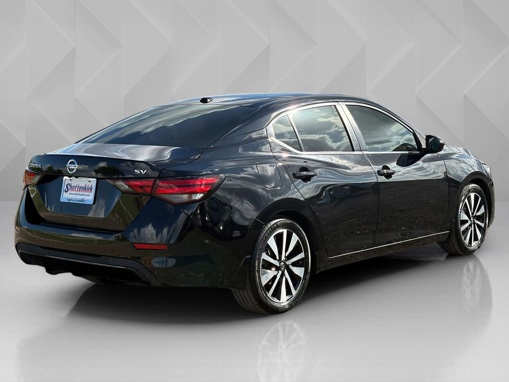 Used 2023 Nissan Sentra SV w/ SV Premium Package image 5