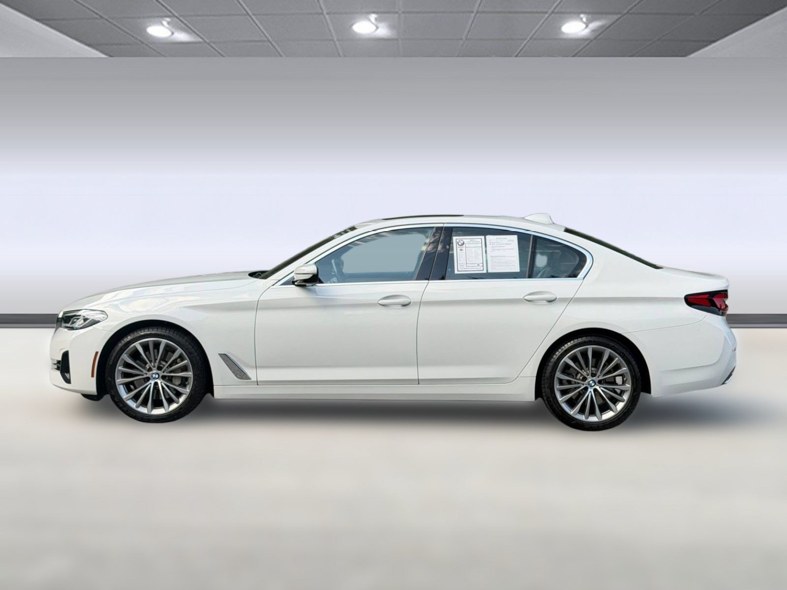 Used 2023 BMW 530i w/ Premium Package RWD image 2