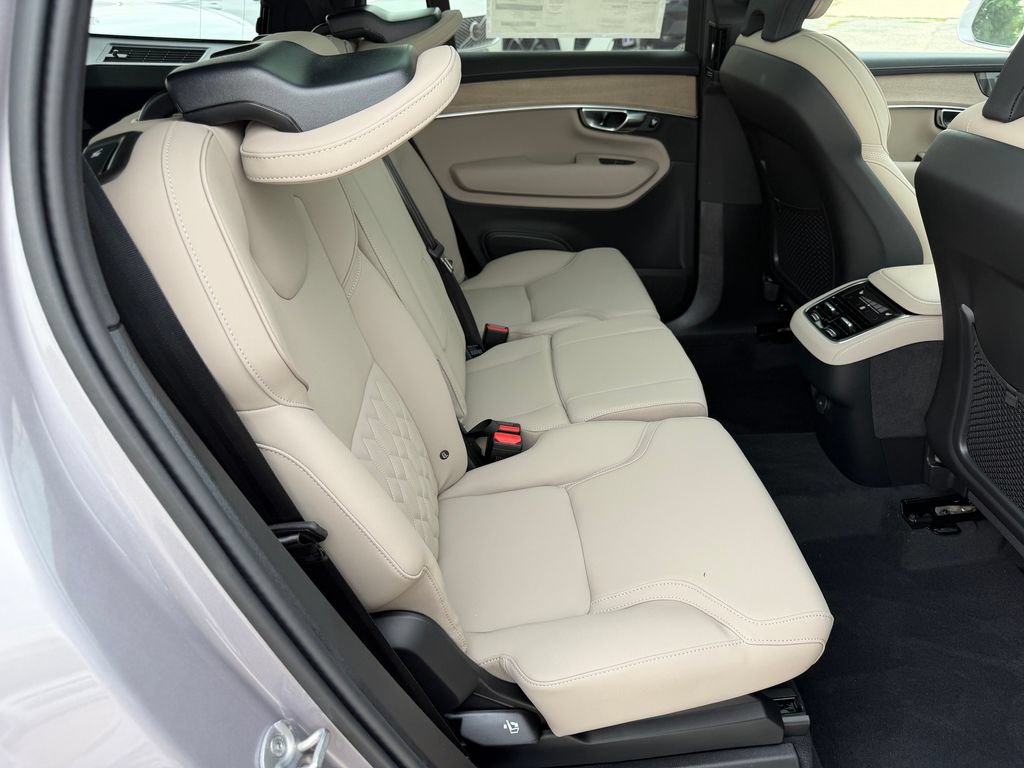New 2026 Volvo XC90 B6 Plus AWD/4WD image 11