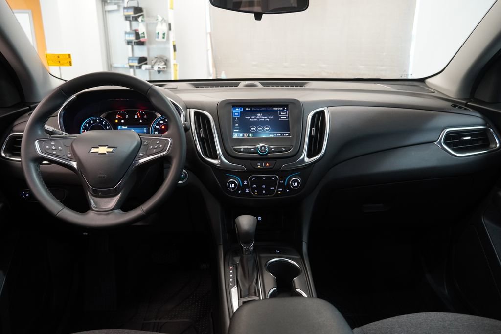 Used 2024 Chevrolet Equinox LT w/ LPO, Floor Liner Package AWD/4WD image 9