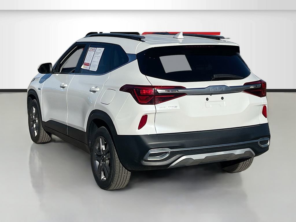 Used 2023 Kia Seltos S w/ Navigation Package image 5