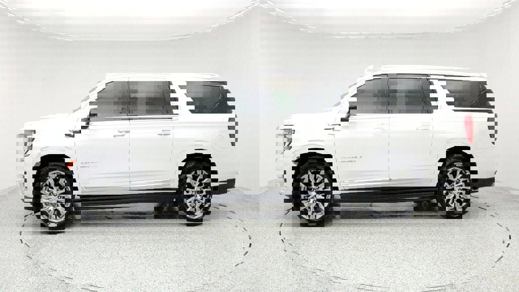 Used 2021 GMC Yukon XL Denali w/ Denali Ultimate Package image 8