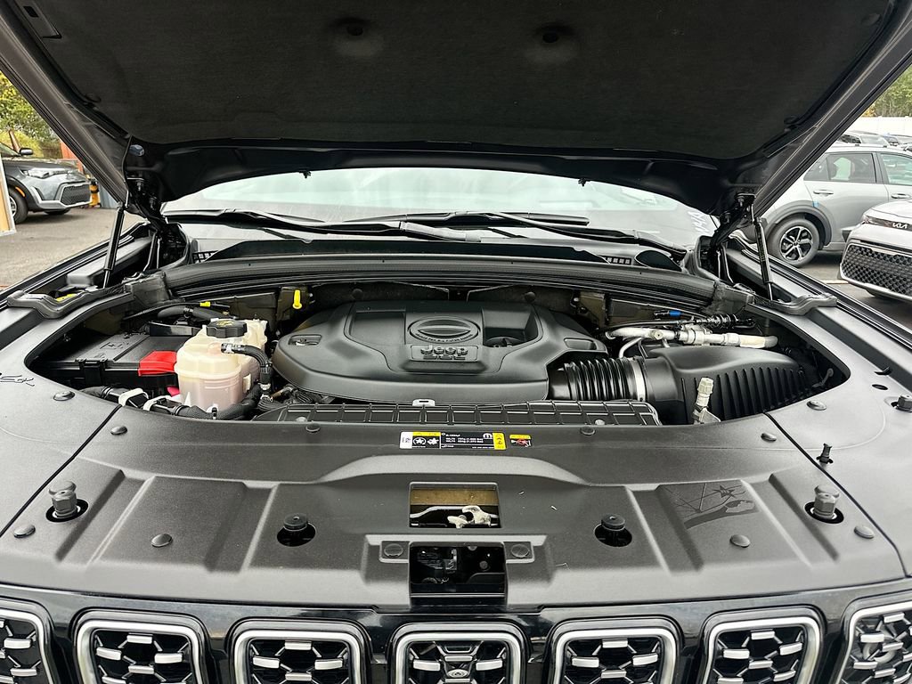 Used 2022 Jeep Grand Cherokee Summit image 32